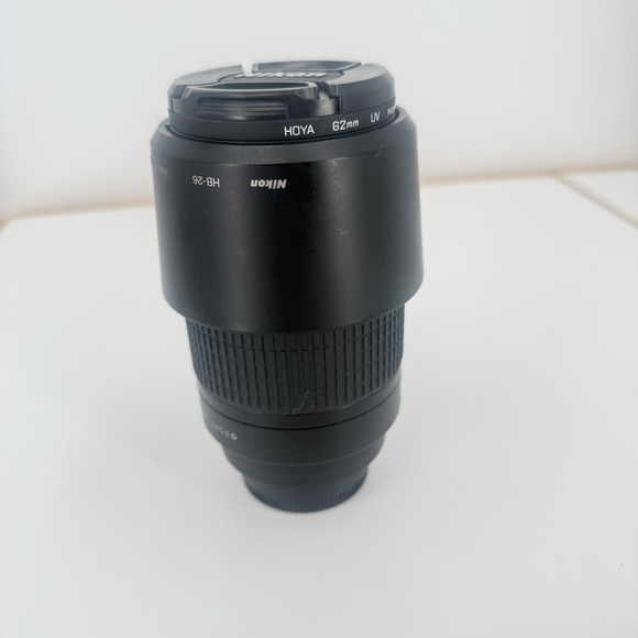 Nikon AF G Zoom-Nikkor 70-300mm f/4-5.6 FX lens‎ HB-26 for N80 N75 D7500 D850 DF - Picture 2 of 13